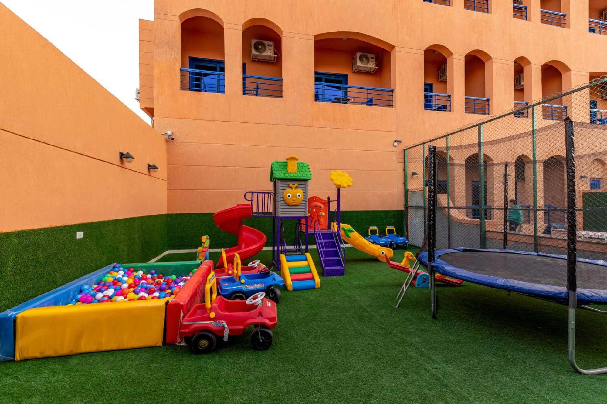 Royal Day Plaza Hotel 6th of October City Exterior foto